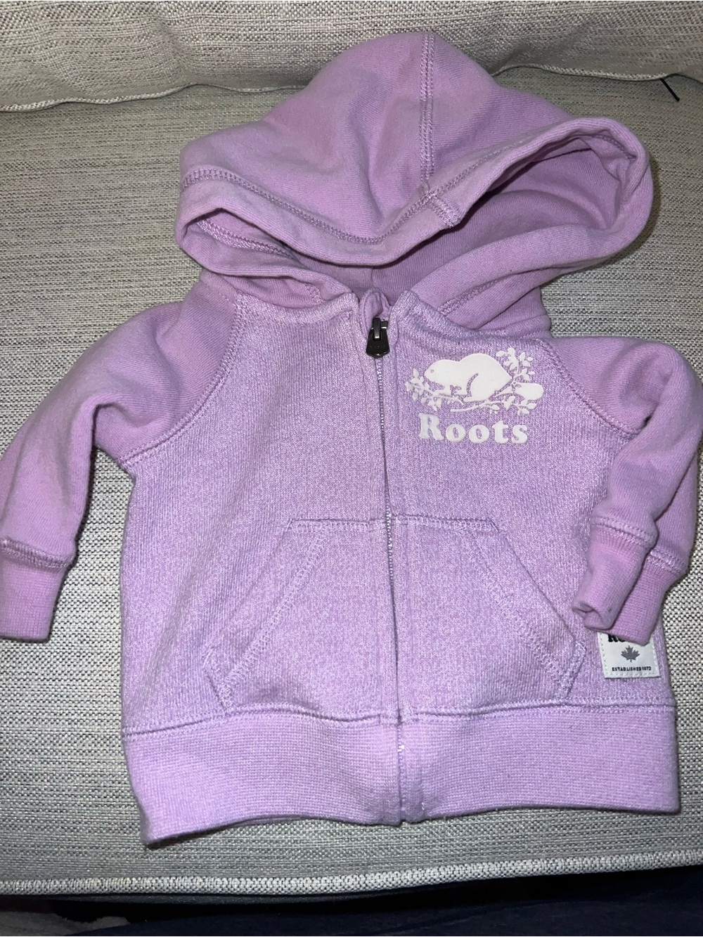 Roots Baby 0-3 months XS lavender zip up